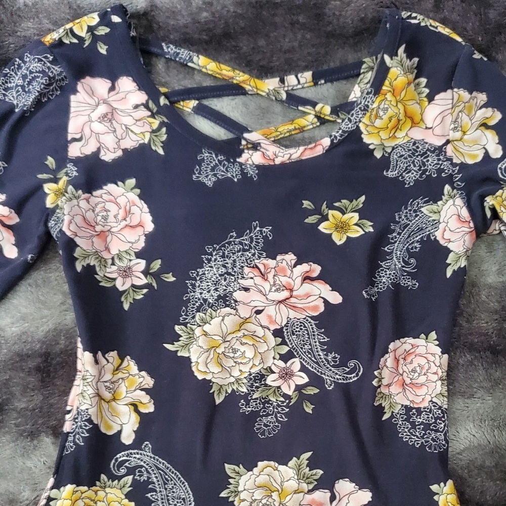 Long Sleeve Grey Floral Dress